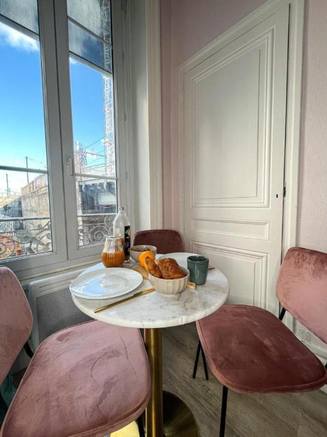 Suite Whitney Lyon Extérieur photo
